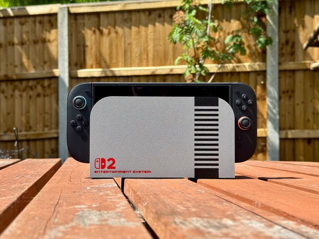 Cubre Dock Nintendo Switch 2 - Stile NES