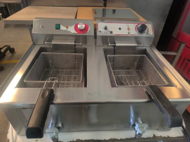 Freidora Eléctrica Doble