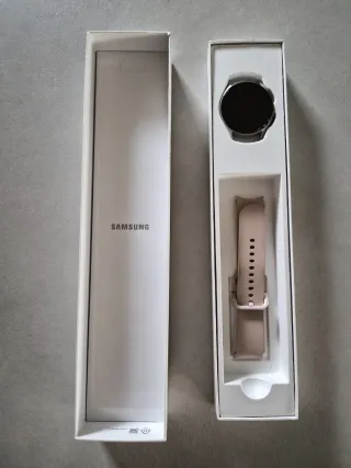 Samsung Galaxy Watch smartwatch