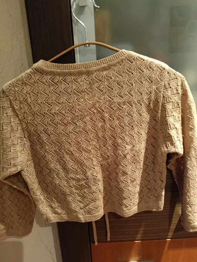 Bolero dorado beige tejido