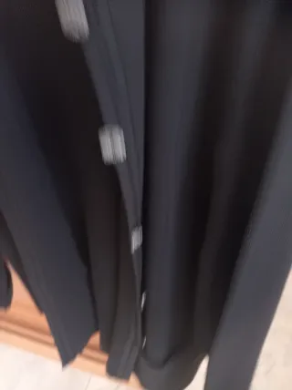 Chaqueta de punto negra para mujer