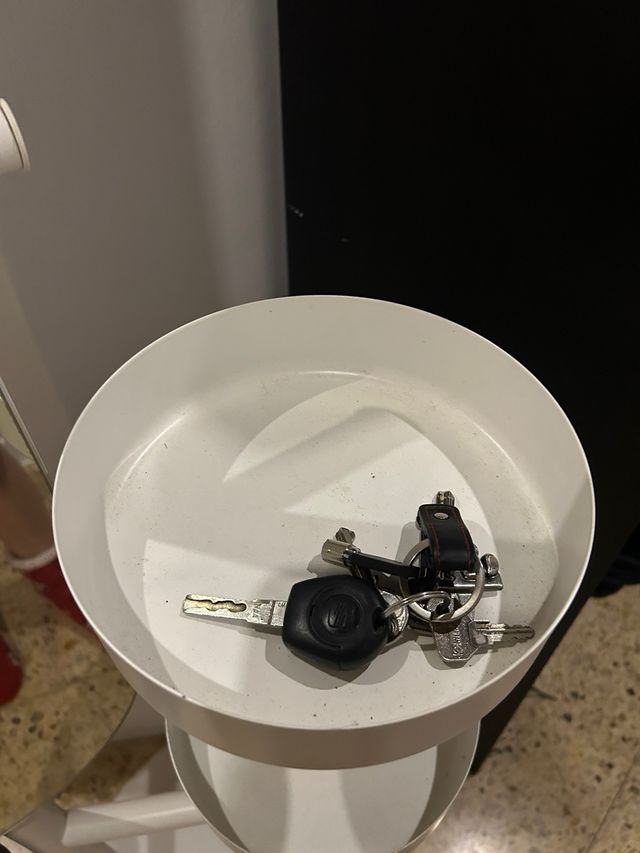 ESPEJO PERCHERO IKEA