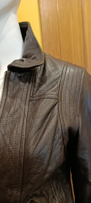 Cazadora, chaqueta de piel marrón T-M