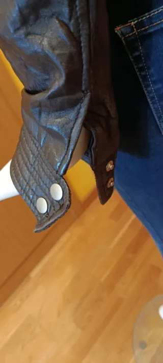 Cazadora, chaqueta de piel marrón T-M