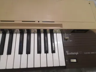 Teclado Órgano Bontempi Eléctrico