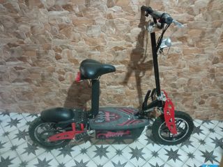 Patinete eléctrico hay que cambiar las baterías