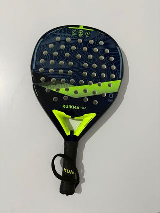 Pala de pádel Kuikma 560 casi nueva