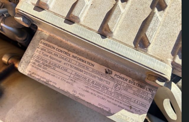 Excavadora JCB JS145L