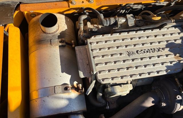 Excavadora JCB JS145L