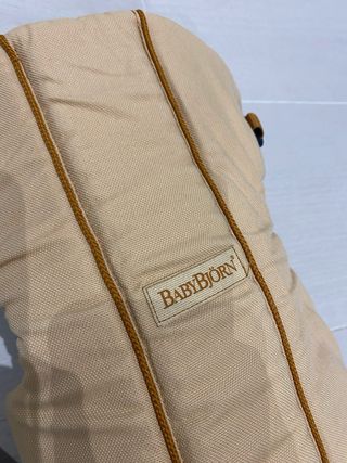 Mochila Portabebés BabyBjörn Beige