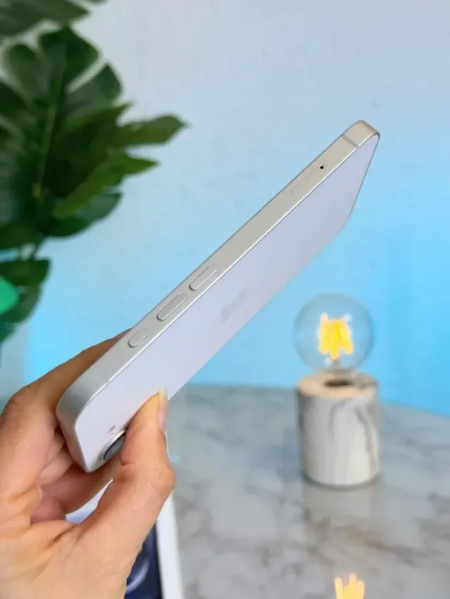 +AppleCare 100% iPhone 16e 128gb