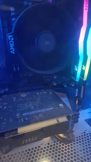 PC Gaming/Oficina Ryzen 5 16GB RAM SSD GT1030