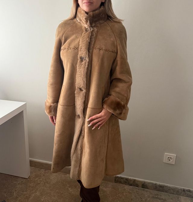 Abrigo lomos de cordero forro pelo beige/marrón