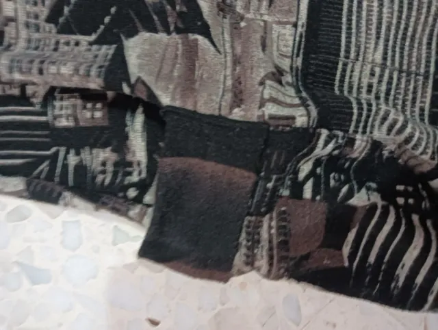 Vestido de punto con cuello bordado