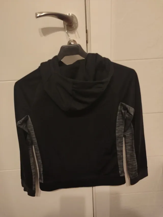 Sudadera Nike con capucha 10-12 años