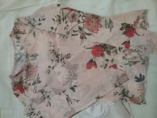 Lote cazadora bomber xs/s bershka y 3 camisetas