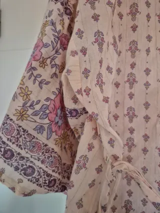 Bata ligera mujer estampado floral