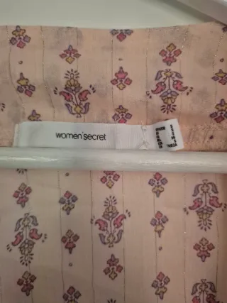 Bata ligera mujer estampado floral