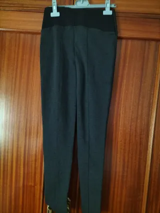 9 pantalones y 8 camisas todo por 10euros ver perf
