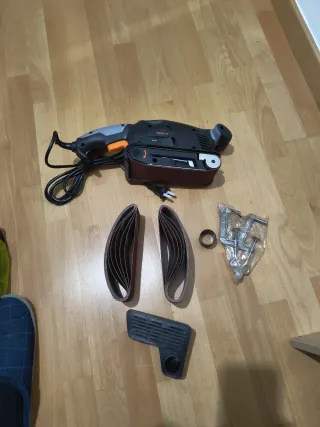 Lijadora de banda eléctrica