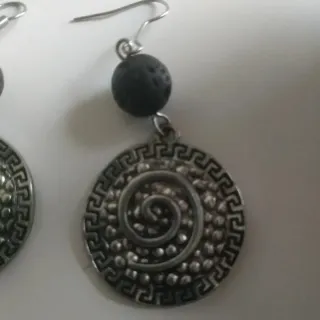 Orecchini pendenti a spirale argento e nero K@STIB