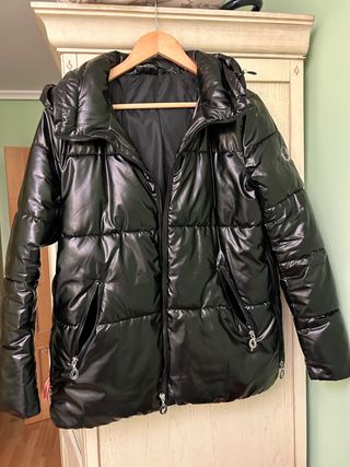 Cazadora acolchada negra mujer