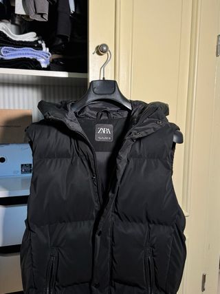 Chaleco acolchado Zara negro