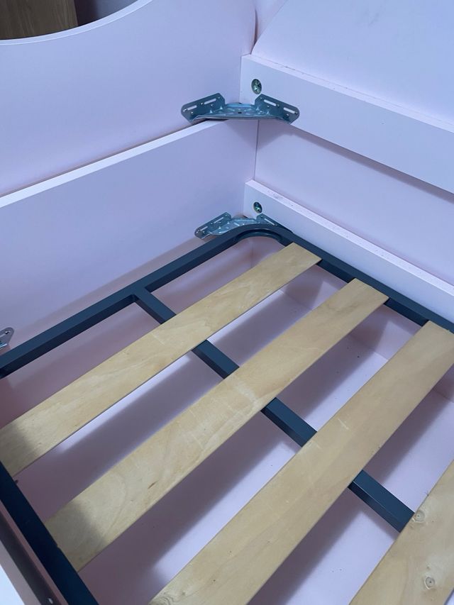 Cama nido infantil rosa con cajones