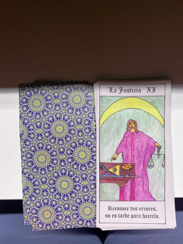 Tarot Marsella con Mensaje No lleva caja.
