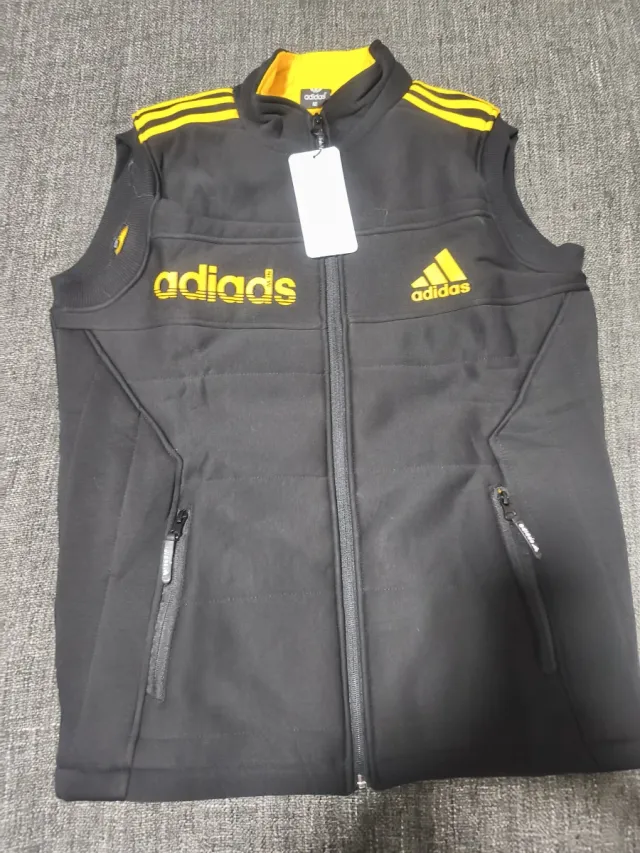 Chaleco Adidas Negro y Amarillo