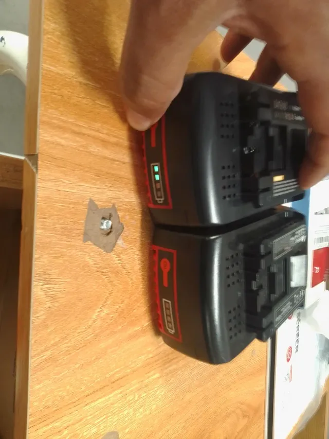 2 Baterías 18V Litio Premium