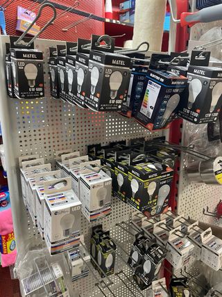 Expositor Mobiliario Tienda Ferretería