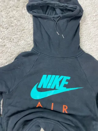 ¡¡OFERTA!! Talla S Sudadera Nike Con Braga