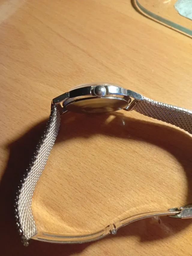 Reloj Timex Plata y Blanco