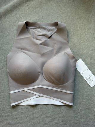 Top deportivo Oysho beige talla M Nuevo!