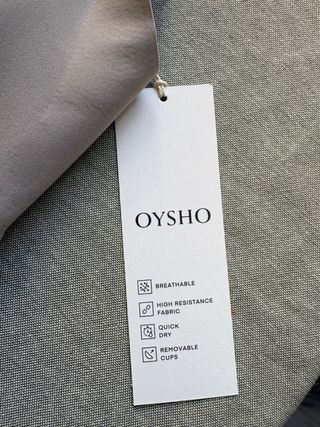 Top deportivo Oysho beige talla M Nuevo!