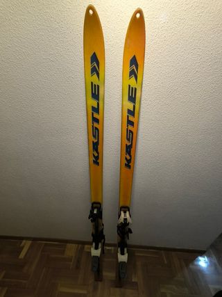 Esquís KASTLE de travesía