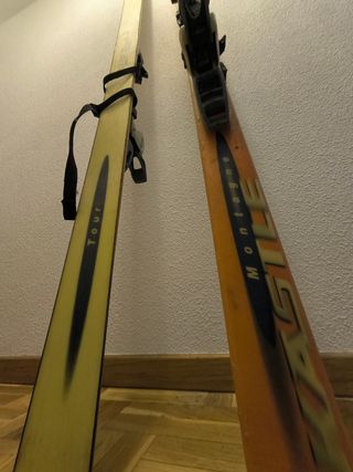 Esquís KASTLE de travesía