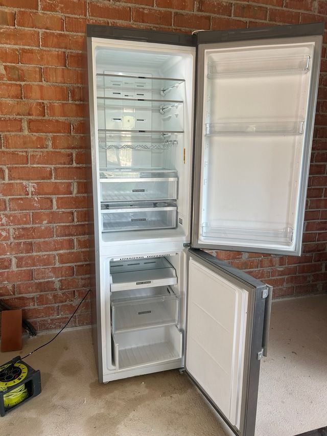 NEVERA WHIRLPOOL NO FROST