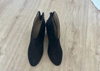 Botines Zara T 39 con Tachuelas