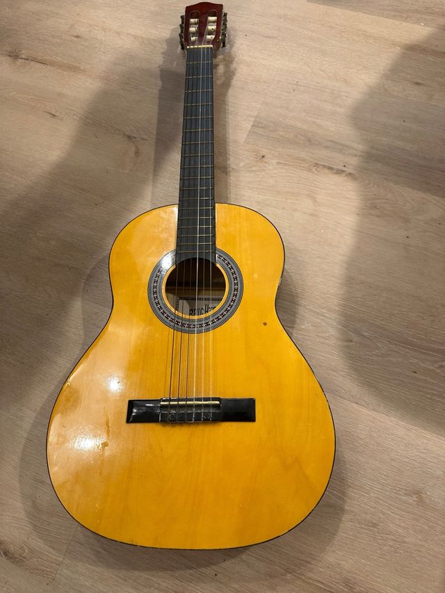 Guitarra Clásica Brighton