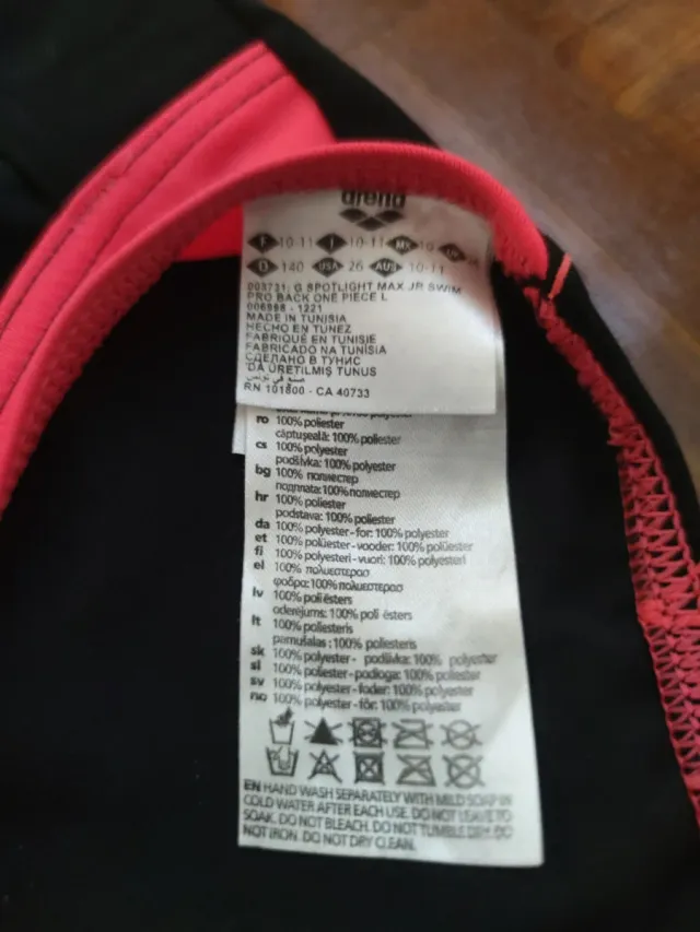 Bañador Arena niña 10 años