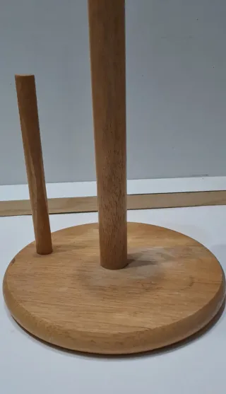 Portarotoli in legno