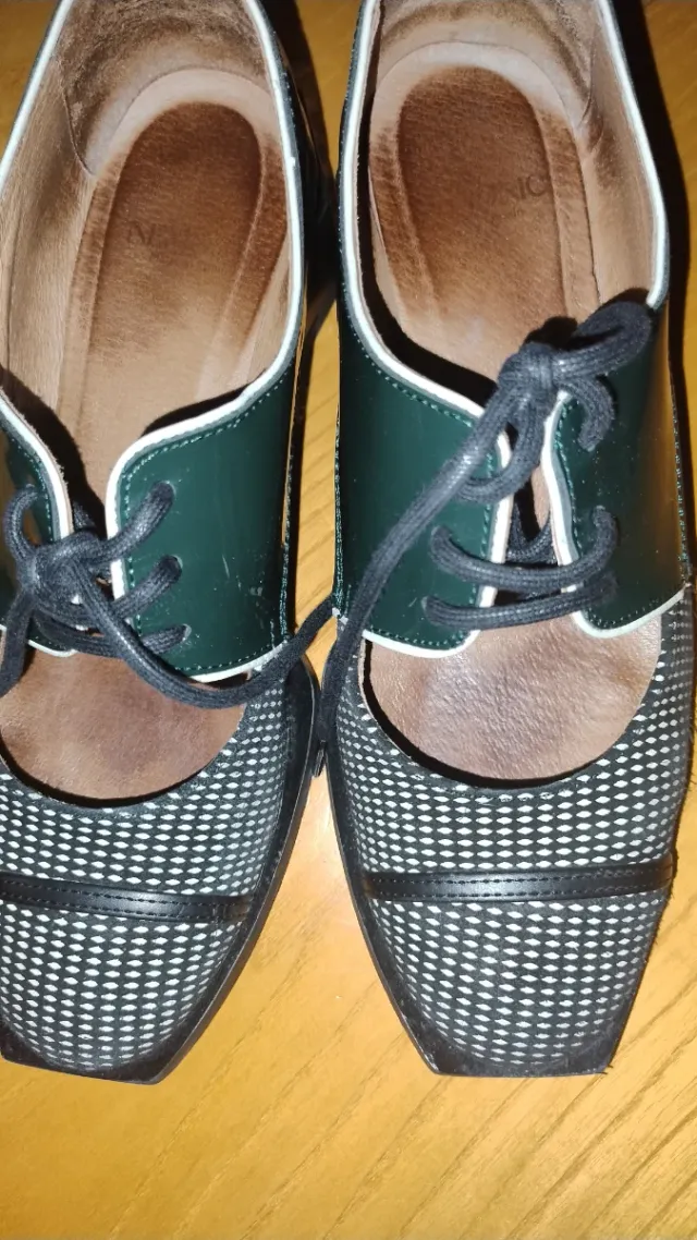 Zapatos Oxford Negros y Verdes