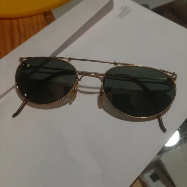 Gafas de sol Ray-Ban doradas originales