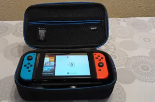 Maletín Nintendo Switch  + Accesorio dos jugadores