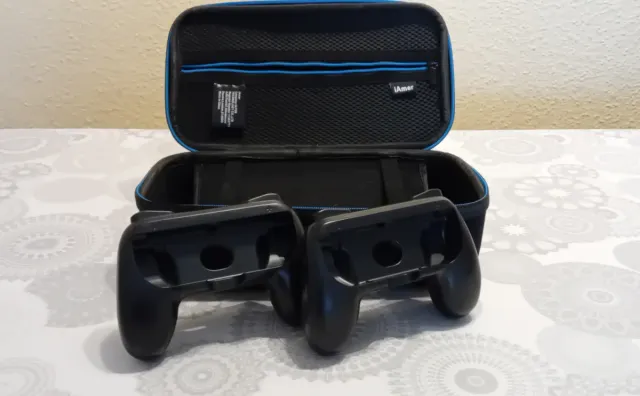 Maletín Nintendo Switch + Accesorio dos jugadores