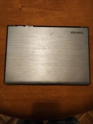 Portátil Toshiba Tecra A40-D-17R