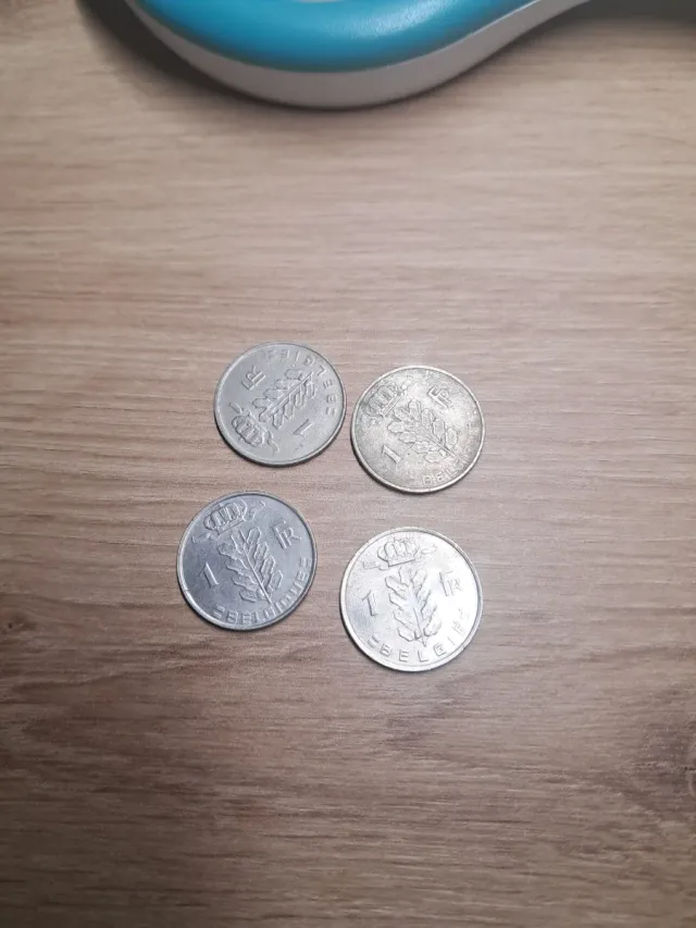 Lote de 4 Moedas de 1 Franco Belga