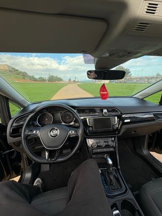 Volkswagen Touran atutomático